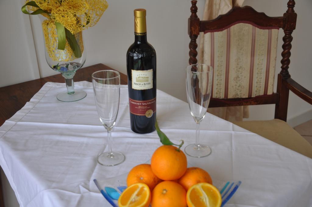 Casa Mazzola Bed & Breakfast Sant'Agnello Exterior photo