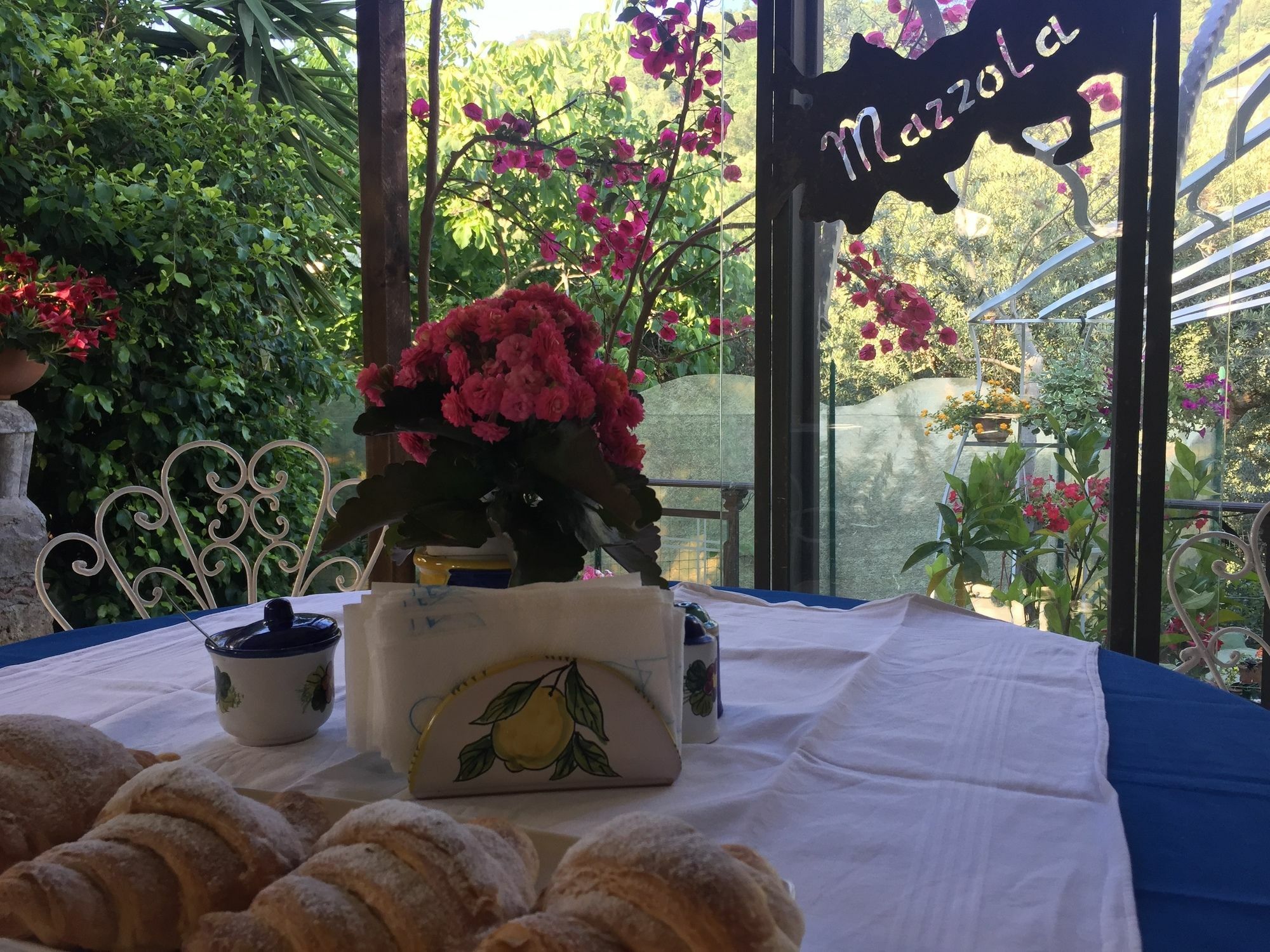 Casa Mazzola Bed & Breakfast Sant'Agnello Exterior photo